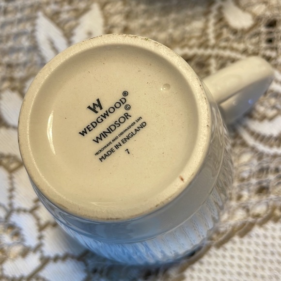 𝅺🎉HOST Pick🎉 Wedgwood Windsor England  Ribbed Expresso Cups In Ivory Set of 4 - Picture 3 of 7